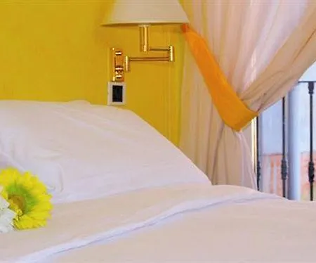 Orso Bruno Hotel